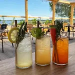 Hotel Relax Place & Restaurant