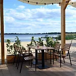 Relax Place & Restaurant