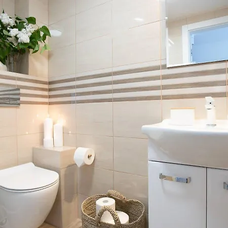 Relax Place & Restaurant Zegrze Poludniowe