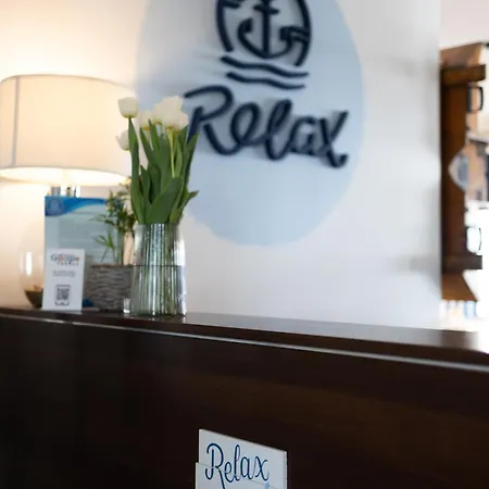 Relax Place & Restaurant Zegrze Poludniowe