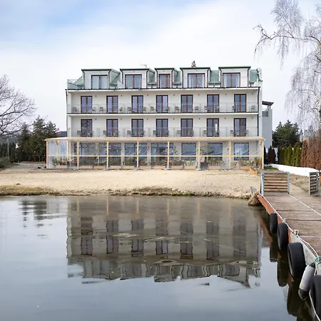 Relax Place & Restaurant *