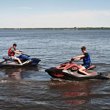 Relax Place & Restaurant Zegrze Poludniowe