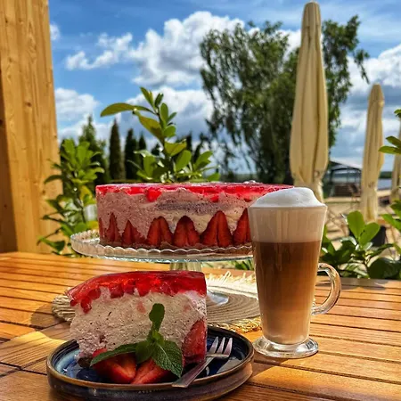 호텔 Relax Place & Restaurant