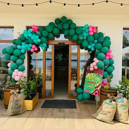 Hotel Relax Place & Restaurant Zegrze Poludniowe