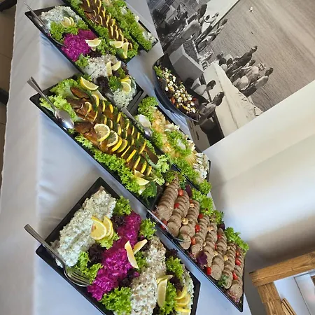 Szálloda Relax Place & Restaurant *