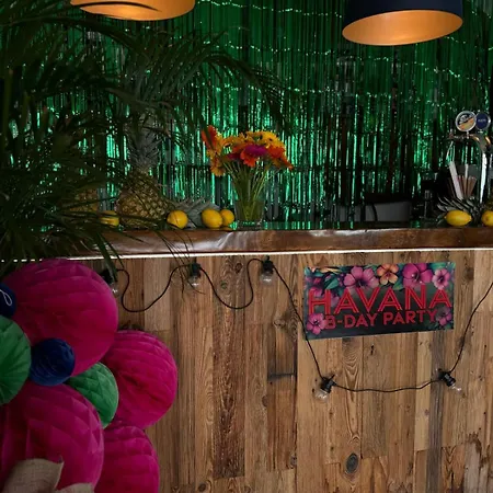 Relax Place & Restaurant