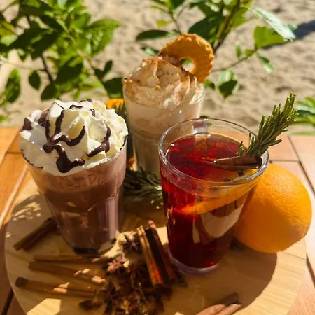 Relax Place&restaurant Hotel *