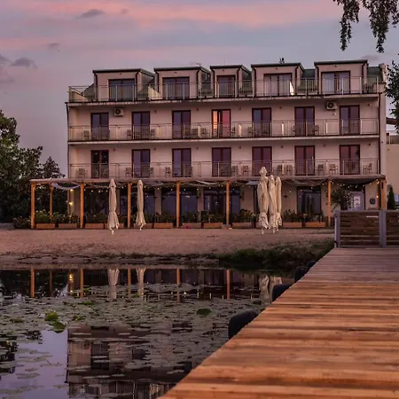 Relax Place & Restaurant Zegrze Poludniowe