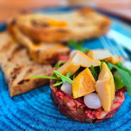 Relax Place & Restaurant